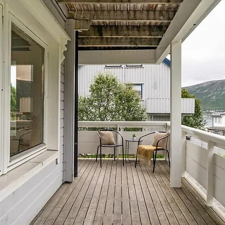 Apartment Arctic 3 - Aurora View - Free Parking *